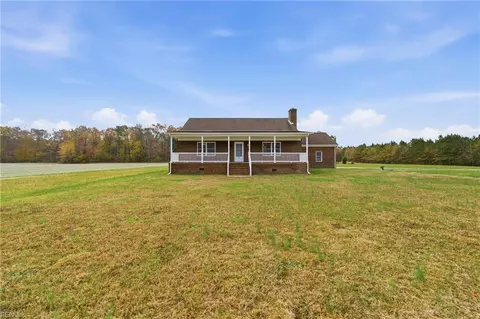 3341 Ives Rd, Virginia Beach, VA 23457