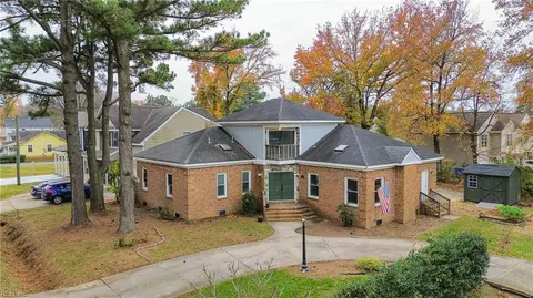 2218 Vicker Ave, Chesapeake, VA 23324