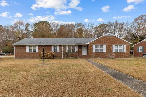 201 North Dr, Franklin, VA 23851