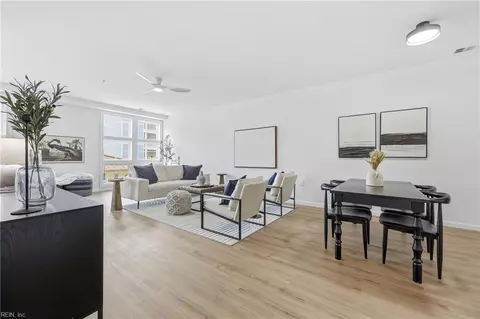 3738 Sandpiper Rd #220B, Virginia Beach, VA 23456