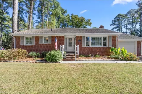 916 Baillio Dr, Virginia Beach, VA 23454