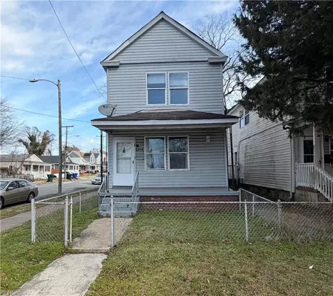 2714 Roanoke Ave, Newport News, VA 23607
