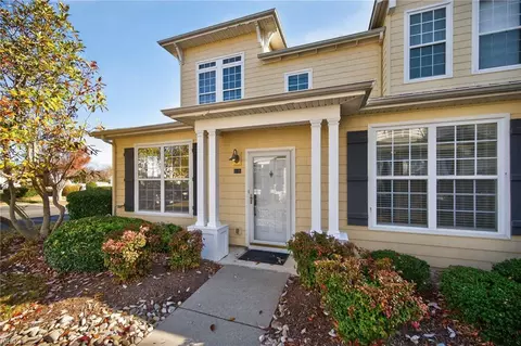 1120 Grace Hill Dr, Virginia Beach, VA 23455
