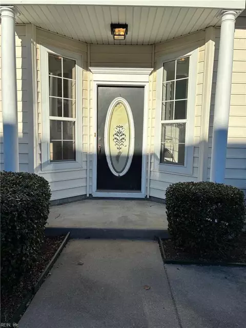 2325 Covent Garden Rd, Virginia Beach, VA 23456