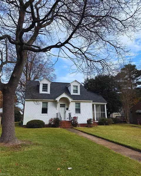 4016 Winchester Dr, Portsmouth, VA 23707