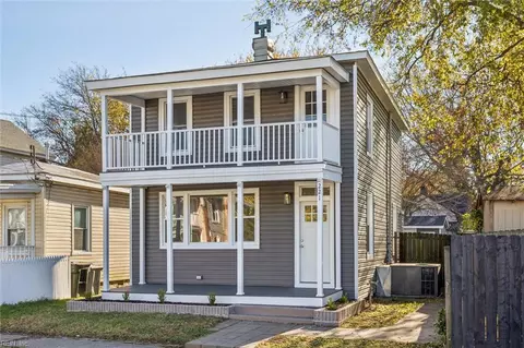 221 S Hope St, Hampton, VA 23663