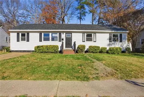 814 Burton St, Hampton, VA 23666