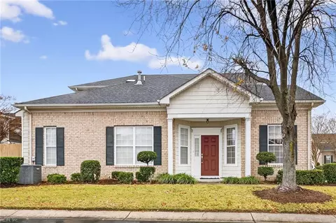 5301 Brinsley Ln, Virginia Beach, VA 23455