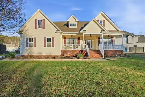 10419 Sylvia Cir, Windsor, VA 23487