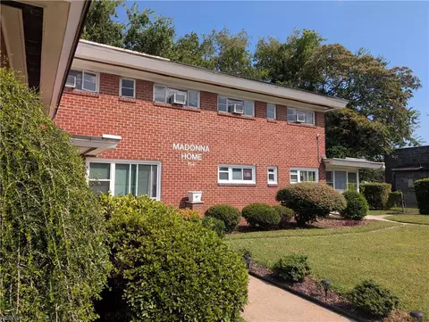 814 W 37th St, Norfolk, VA 23508