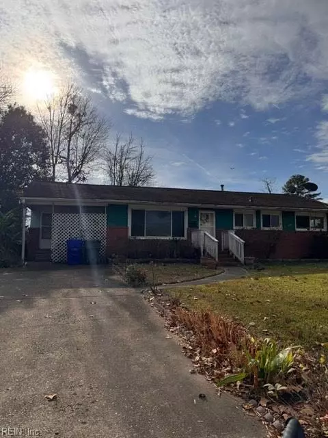 5757 Townley Ave, Norfolk, VA 23518