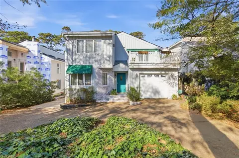 213 81st St #A, Virginia Beach, VA 23451