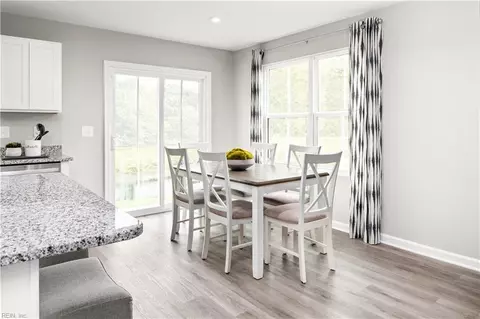 Dining - 216 Summit Path, Franklin, VA 23851 photo 1 of 1