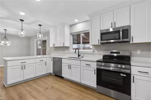 500 Kellam Rd, Virginia Beach, VA 23462