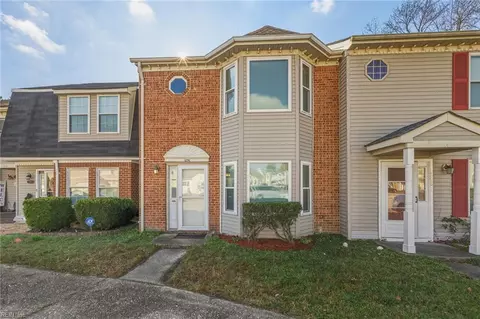 1296 Damyien Arch Arch, Chesapeake, VA 23320