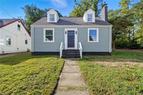 4621 Columbia St, Portsmouth, VA 23707