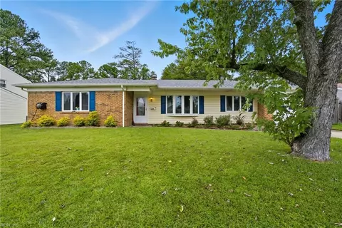 3908 Brentwood Cres, Virginia Beach, VA 23452