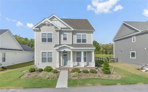 2224 Hampton Roads Pw Pkwy, Chesapeake, VA 23321
