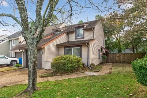 4058 Lake Ridge Cir, Virginia Beach, VA 23452