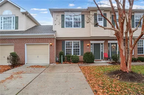 2165 Tarleton Oaks Dr, Virginia Beach, VA 23464