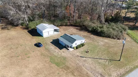 526 Babbtown Rd, Suffolk, VA 23434