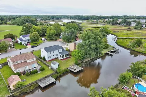 12 Zilber Ct, Hampton, VA 23669