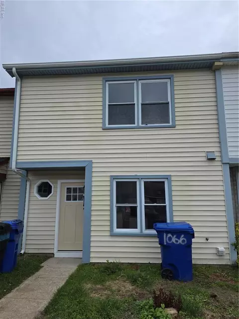 1066 Commonwealth Pl, Virginia Beach, VA 23464