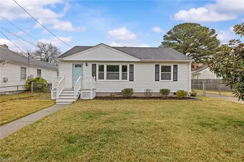 106 Heath Ln, Portsmouth, VA 23701
