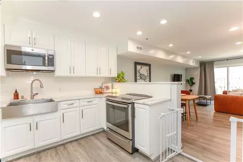 497 Bridge St, Hampton, VA 23669