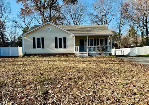 9814 Brenspark Rd, Chesterfield, VA 23832