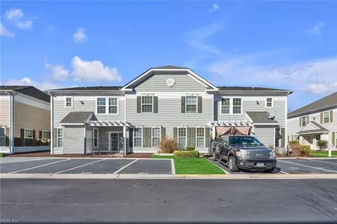 2231 Humphreys Dr, Suffolk, VA 23435
