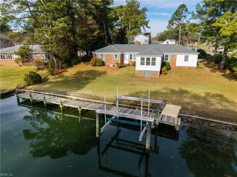2037 Alphine Rd, Virginia Beach, VA 23451
