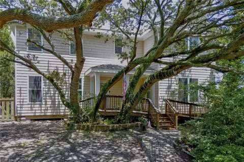 5036 Lauderdale Ave, Virginia Beach, VA 23455