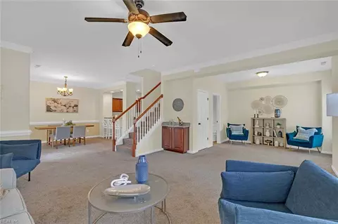 101 Lakeview Cv, Smithfield, VA 23430