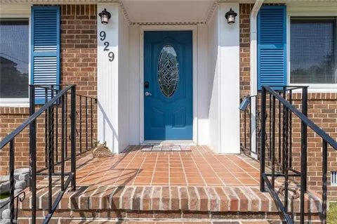 929 Whitehurst Landing Rd, Virginia Beach, VA 23464