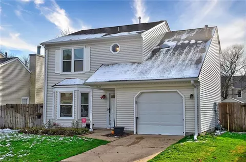 1005 Purrington Ct, Virginia Beach, VA 23454