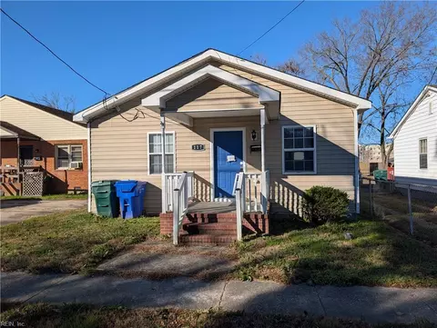 117 Bute St, Suffolk, VA 23434
