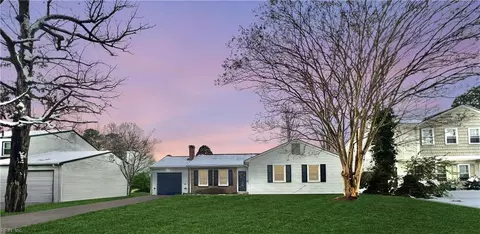 14209 Deloice Cres, Newport News, VA 23602