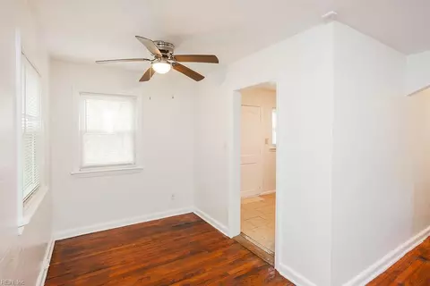 Entry Way - 593 Thole St, Norfolk, VA 23505 photo 1 of 1