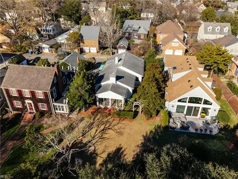 304 Cavalier Dr, Virginia Beach, VA 23451