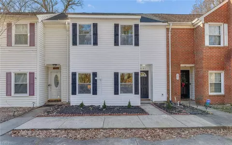 5441 Lynbrook Lndg, Virginia Beach, VA 23462