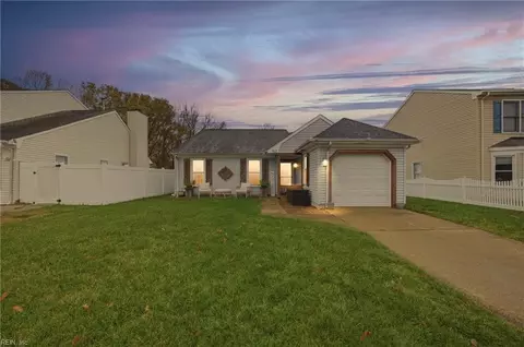 917 Roberval Dr, Virginia Beach, VA 23454