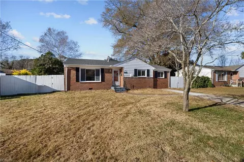 529 Aragona Blvd, Virginia Beach, VA 23462
