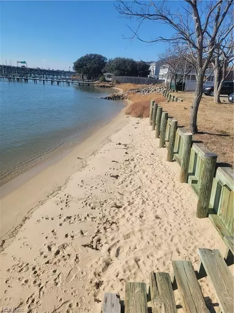 1015 Little Bay Ave, Norfolk, VA 23503