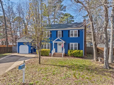 925 Lockspur Cres, Newport News, VA 23608