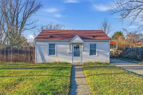 1525 Edson Ter, Hampton, VA 23663