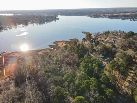 900 Ac Point Anne, Middlesex County, VA 23071