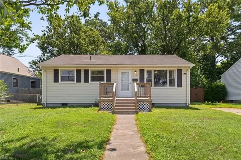 3321 Candlewood Dr, Hampton, VA 23666