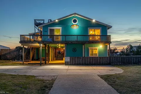 3249 Sandpiper Rd, Virginia Beach, VA 23456