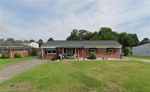 4924 Whitman Ln, Virginia Beach, VA 23455